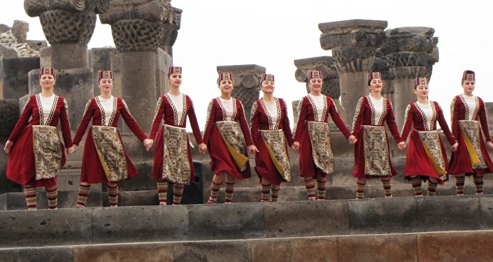 Армянский национальный танец кочари