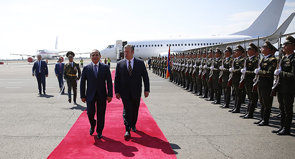 Премьер Грузии сегодня с официальным визитом посетит Армению